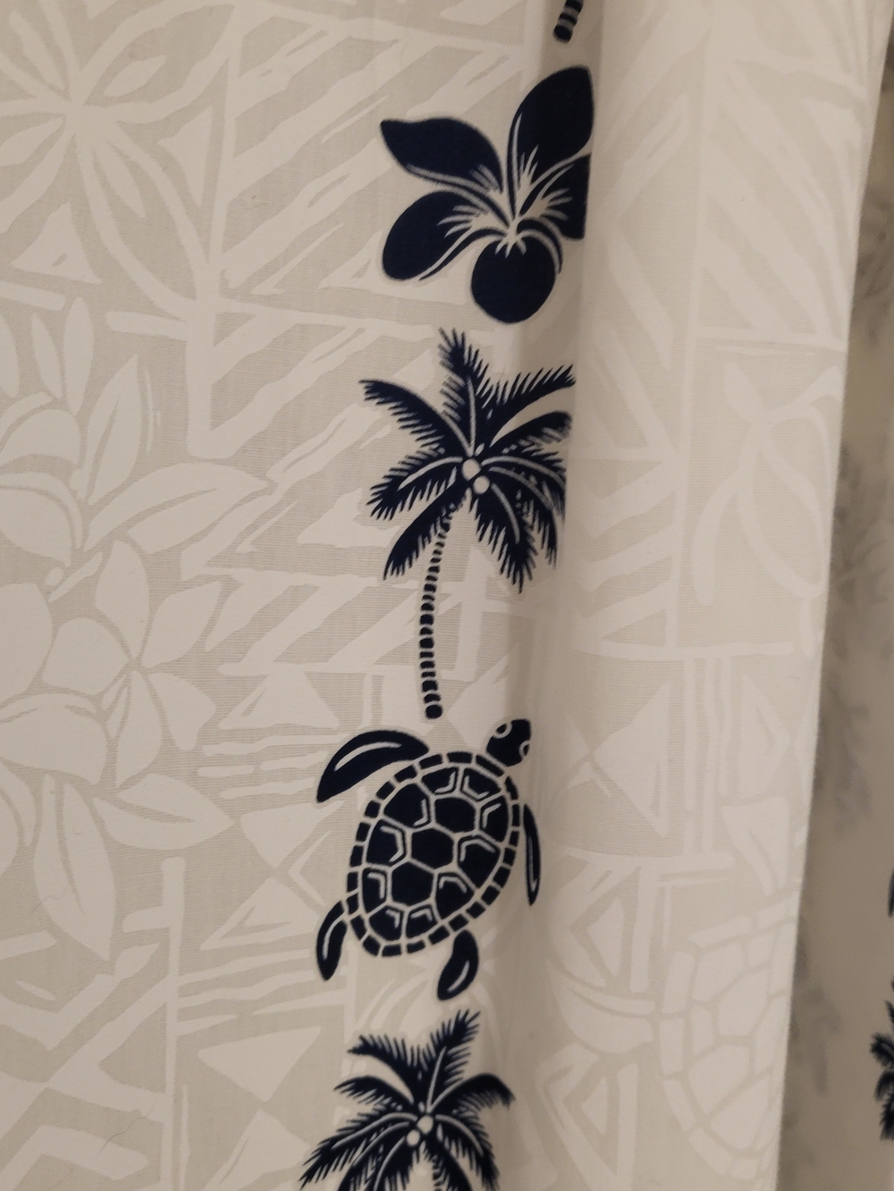 Hawaiian Maxi Dress - Picture 3 of 6